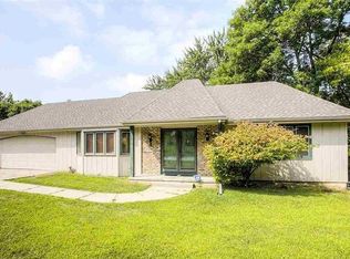304 Bellevue Blvd S, Bellevue, NE 68005
