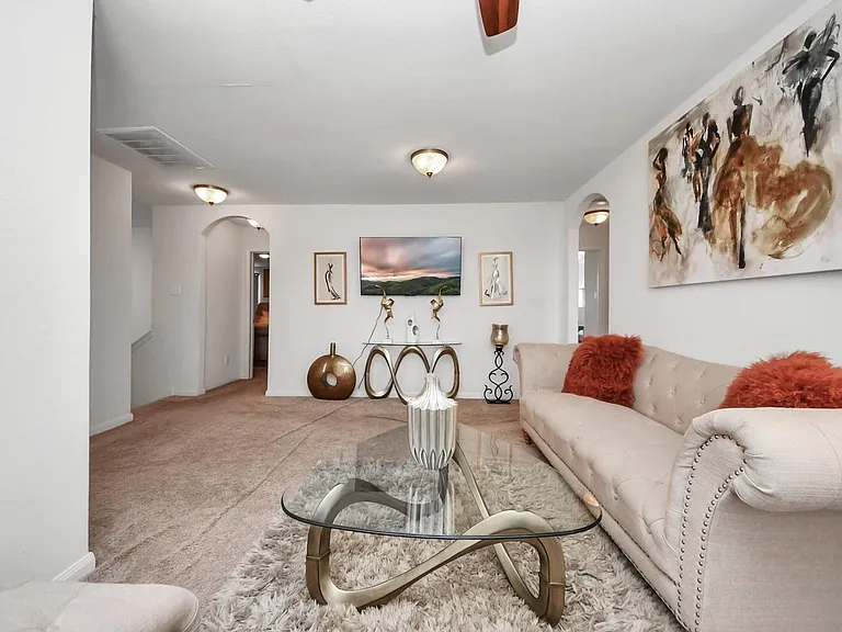 9423 Grand Spark Dr — Photo 16