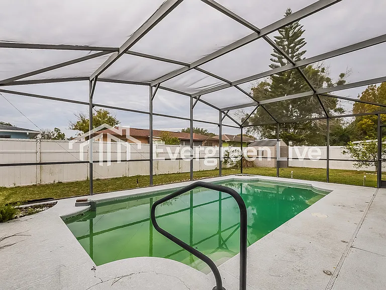 2038 Keyes Ln — Photo 12