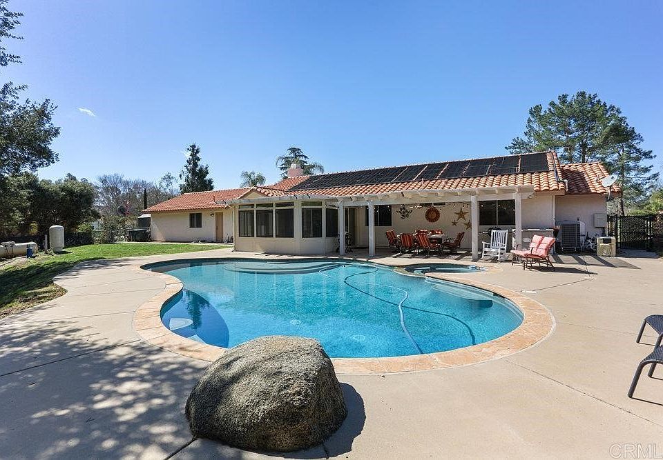 1st image of 16760 Daza Dr