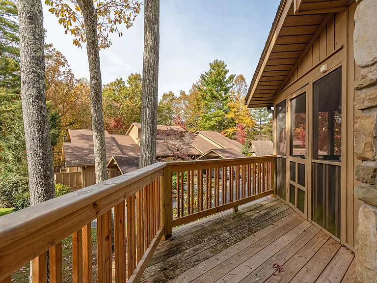 205 N Scarlet Oak Ln — Photo 21