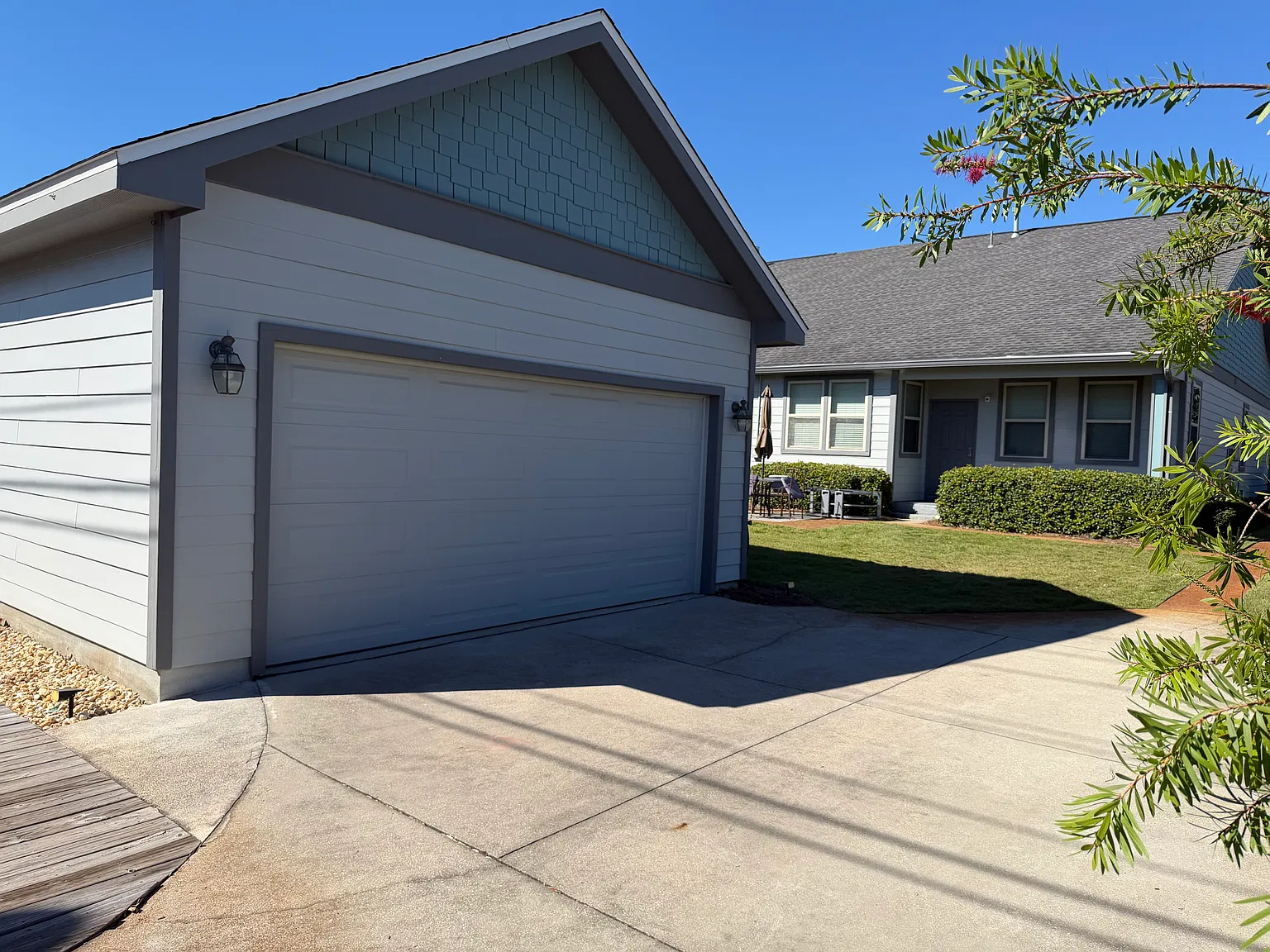 3 bed, 1703 sqft, $3,000 — Photo 4