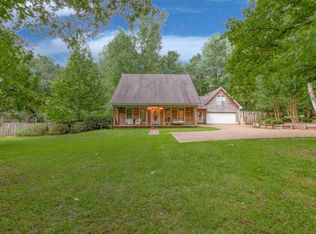 110 Riverbend Dr, Brandon, MS 39047