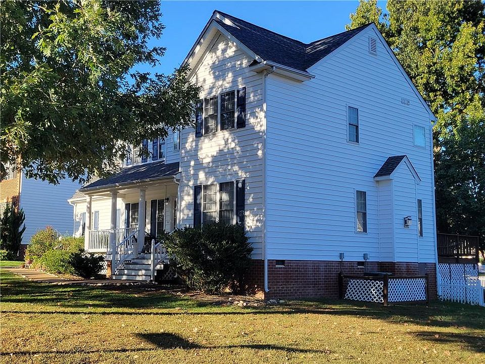1st image of 3300 White Chimneys Ct