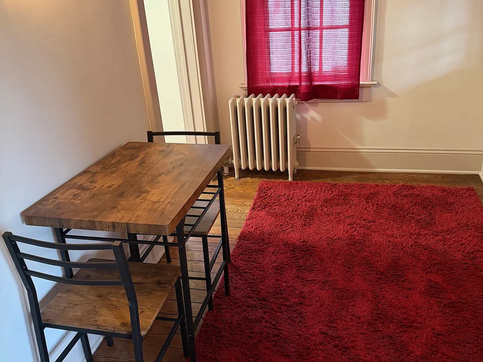 1 bed, 650 sqft, $925 — Photo 3