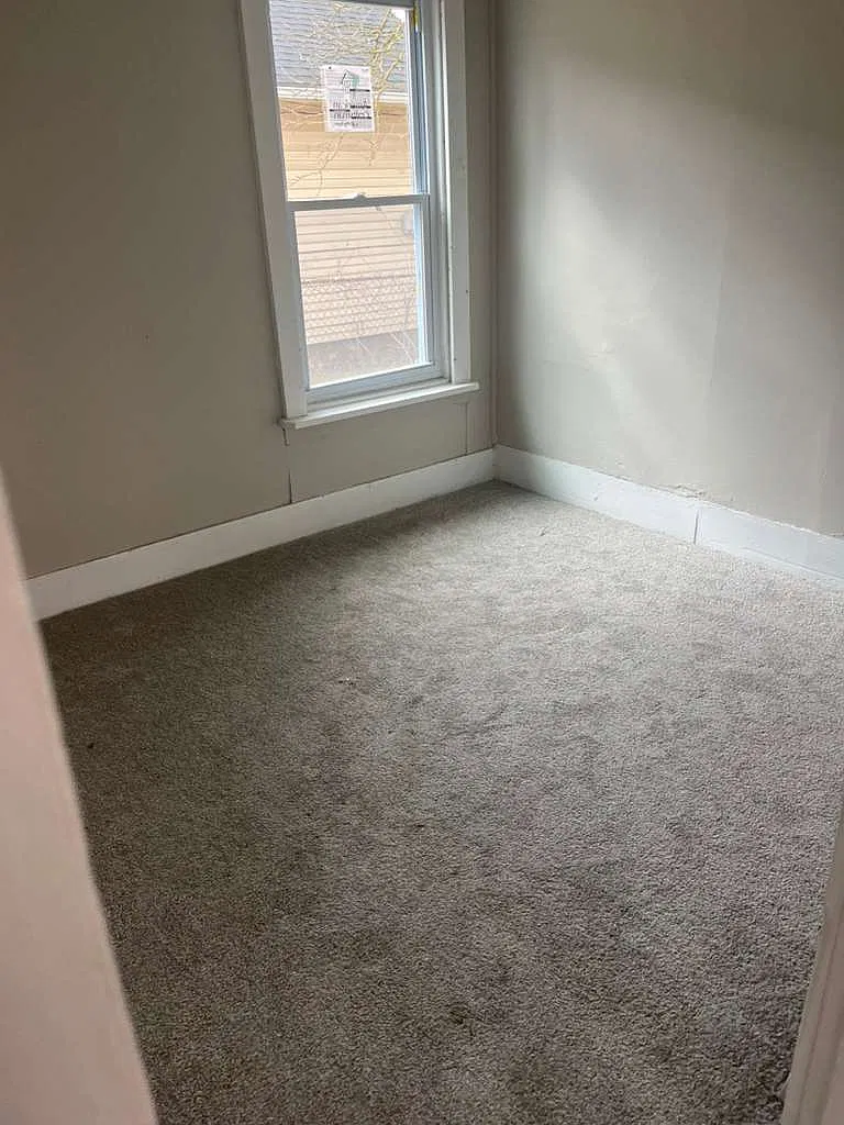 3701 E 69 — Photo 3