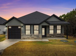 5714 Barkridge Dr, Granbury, TX 76048