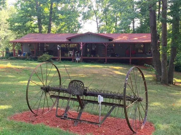 437 San Andres Ln, Homer, GA 30547