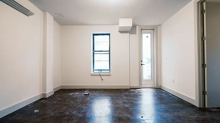 Rented by Nooklyn NYC LLC | media 22