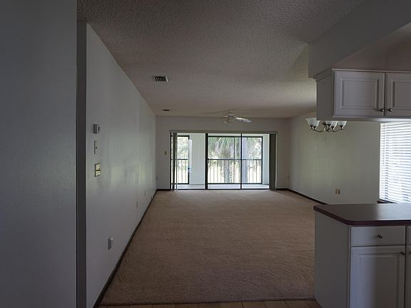 4th image of 3051 Finsterwald Dr #3051