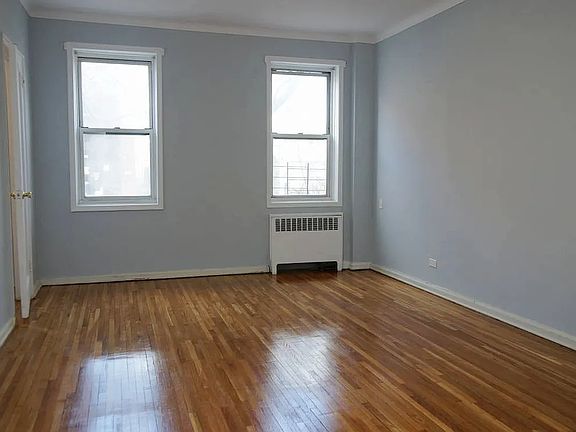2nd image of 2566 Ocean Ave APT C8