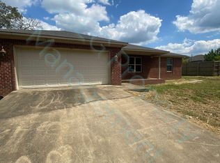 4 Rainey Rd, Greenbrier, AR 72058