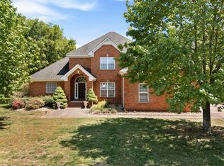 2240 Westwood Dr N, Murfreesboro, TN 37130