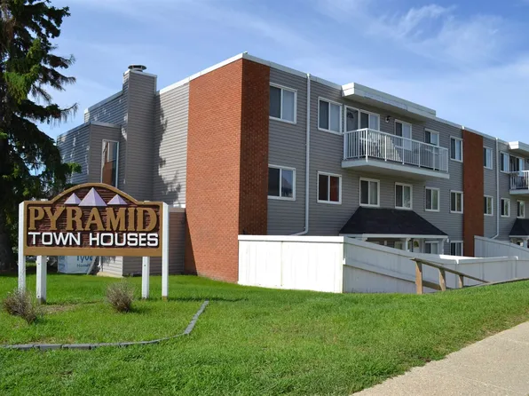14530 52nd St NW #109, Edmonton, AB T5A 3K5