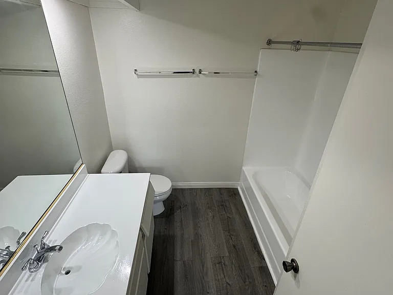 1133 E Alosta Ave #A202 — Photo 5