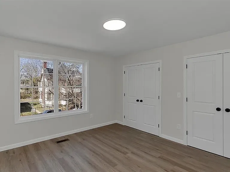 65 Euclid Ave — Photo 12