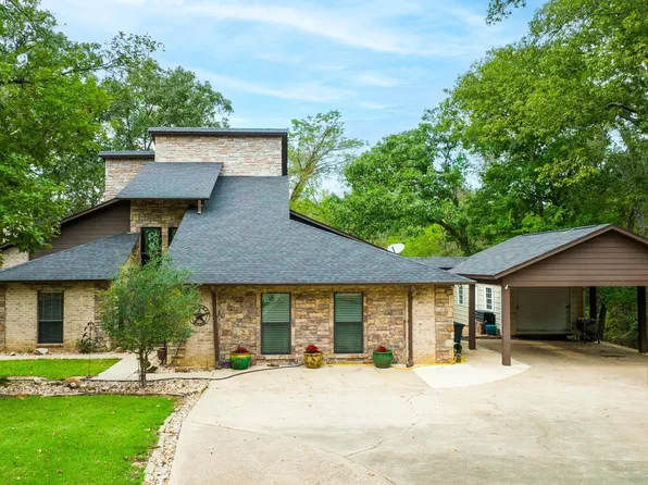 632 Susan Rd, Gladewater, TX 75647