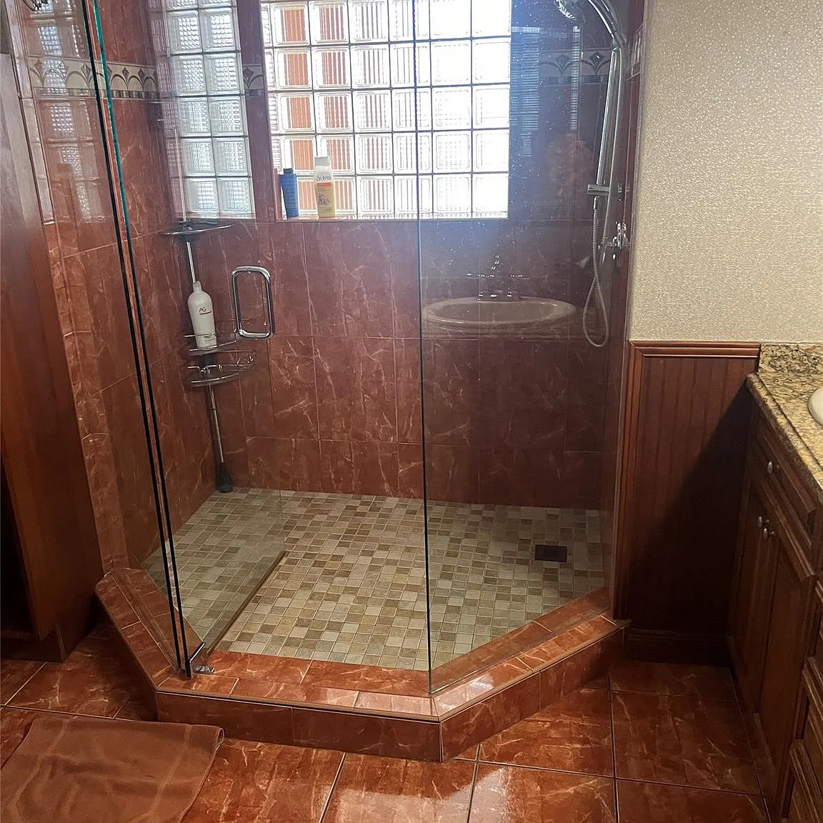 1 bed, 1.5 bath, 1300 sqft, $3,500 — Photo 3