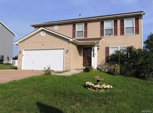 916 Grape Arbor Dr, Arnold, MO 63010