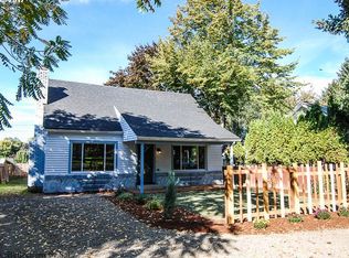411 NW Ebberts Ave, Hillsboro, OR