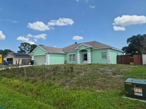 698 Thuringer Street NW, Palm Bay, FL 32907