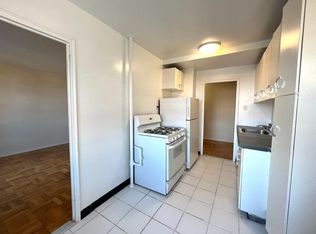 189-02 64th Ave #12B, Fresh Meadows, NY 11365