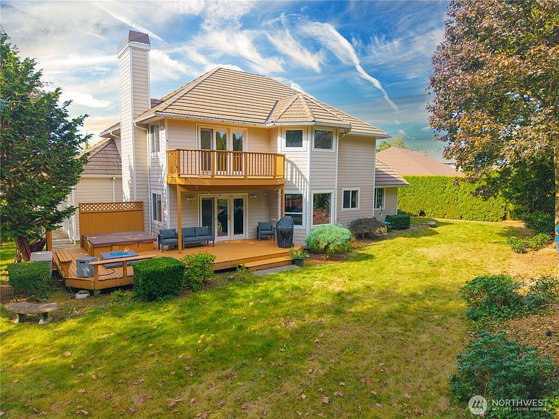 2nd image of 107 Springview Drive