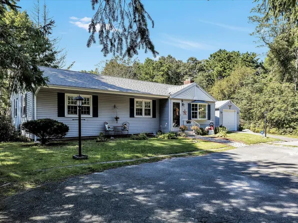 223 Great Neck Road N, Mashpee, MA 02649