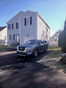 469 Saunders Avenue, Bridgeport, CT, 06606