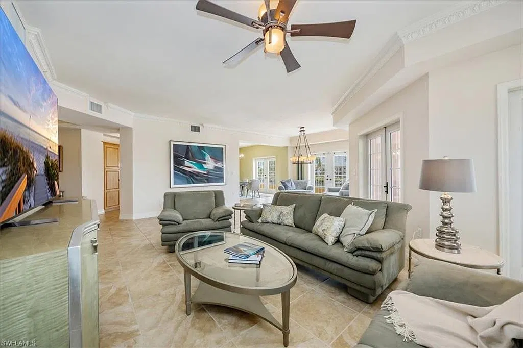 3 bed, 2.5 bath, 2504 sqft, $12,000 — Photo 1