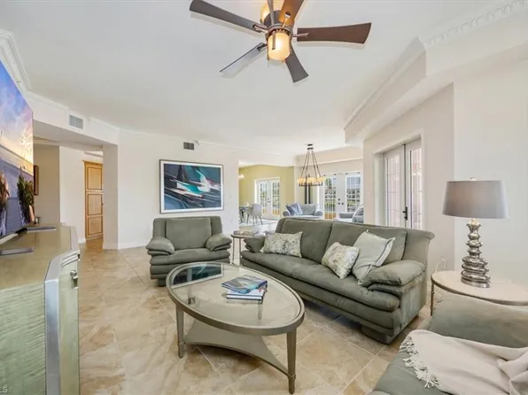 451 Bayfront PL #5207, NAPLES, FL 34102