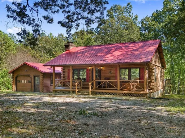 9184 Redlawn Rd, Bracey, VA 23919