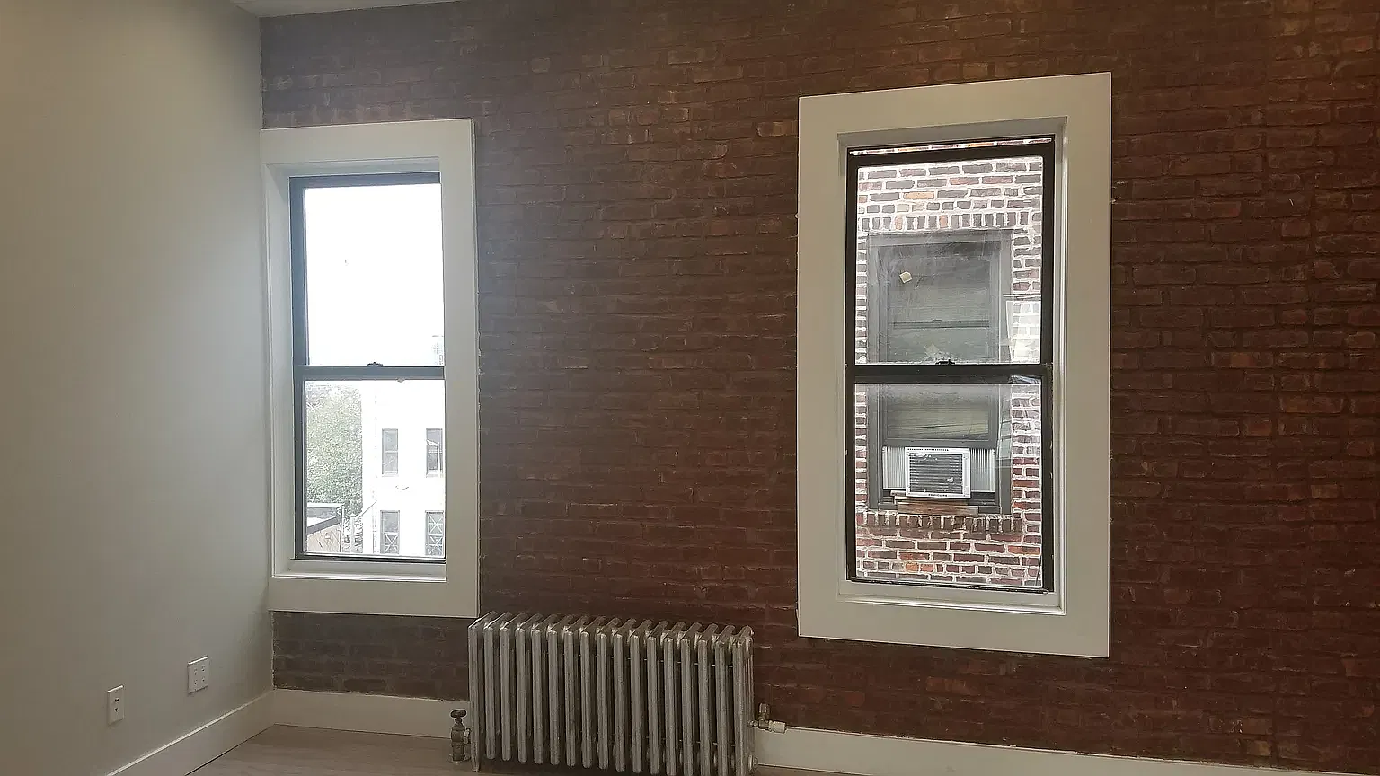 16-18 Jefferson Avenue — Photo 2
