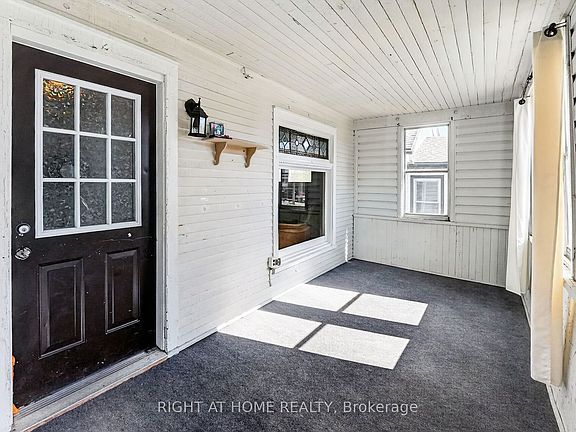 5th image of 4919 Huron St