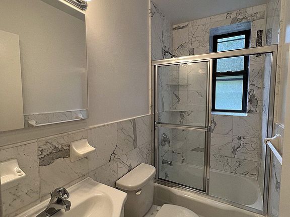 4th image of 310 E 19th St APT 11