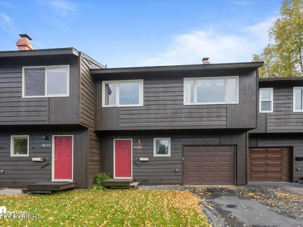 9639 Stonegate Dr, Anchorage, AK 99515