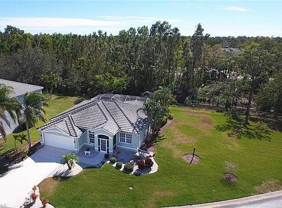 4th image of 7668 Cameron Cir