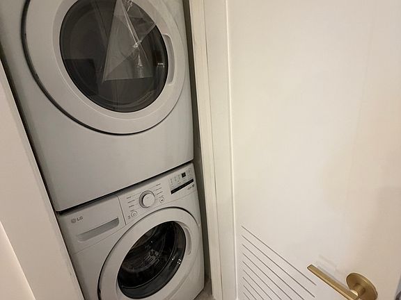 3rd image of 50 Grace St APT 4