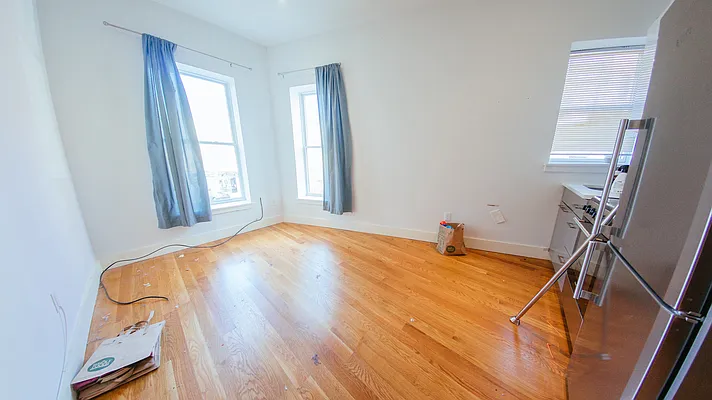 Rented by Lofts and Flats LLC | media 47