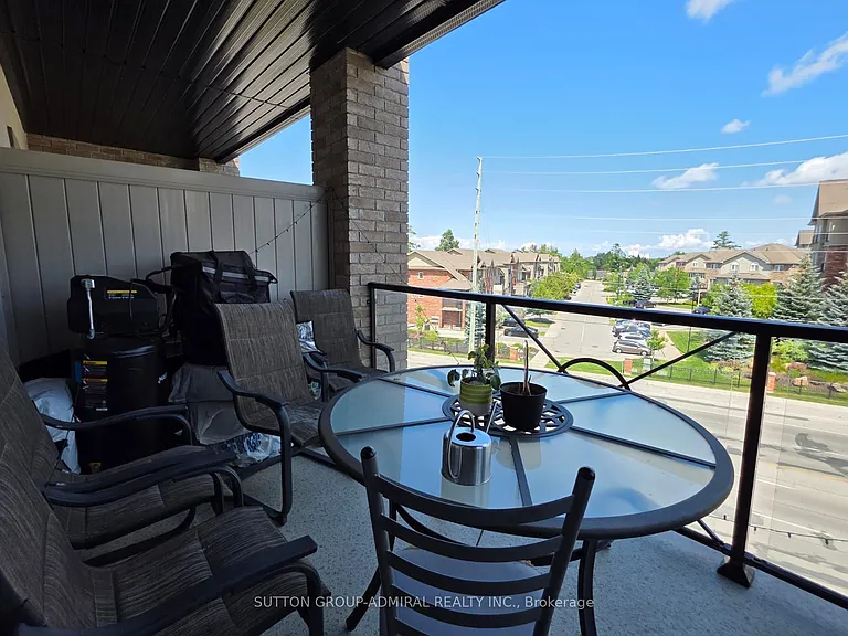40 Ferndale Dr S #304 — Photo 22