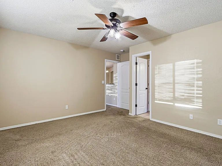 732 Desert Sage Dr — Photo 24