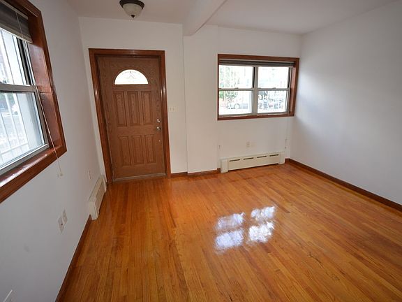 3rd image of 28-03 45th St #1
