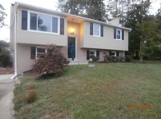 7707 Woodbourne Ave, Fort Washington, MD 20744