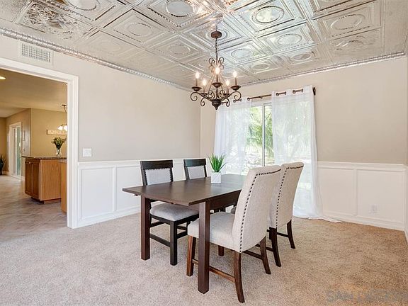 4th image of 2051 Acacia Dr