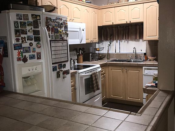 5th image of 270 Northwest Blvd
