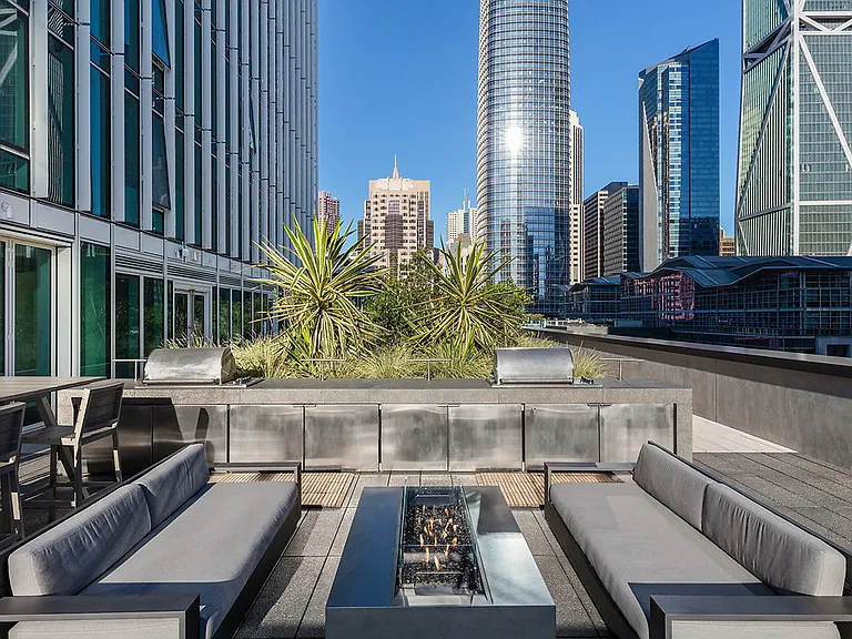 500 Folsom — Photo 44