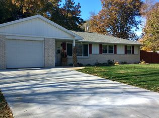 301 S Smiley St, O'Fallon, IL 62269