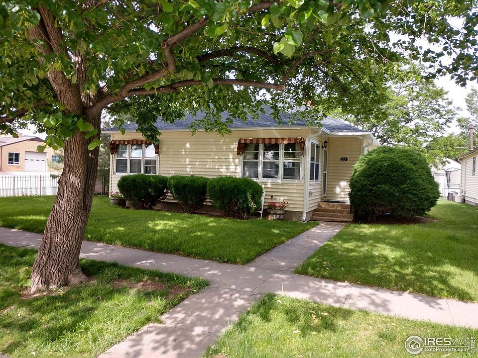 1st image of 25 Cottonwood Ave