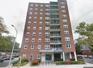 444 Bedford St APT 9P, Stamford, CT 06901