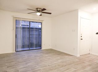 2750 Holly Hall St APT 303, Houston, TX 77054